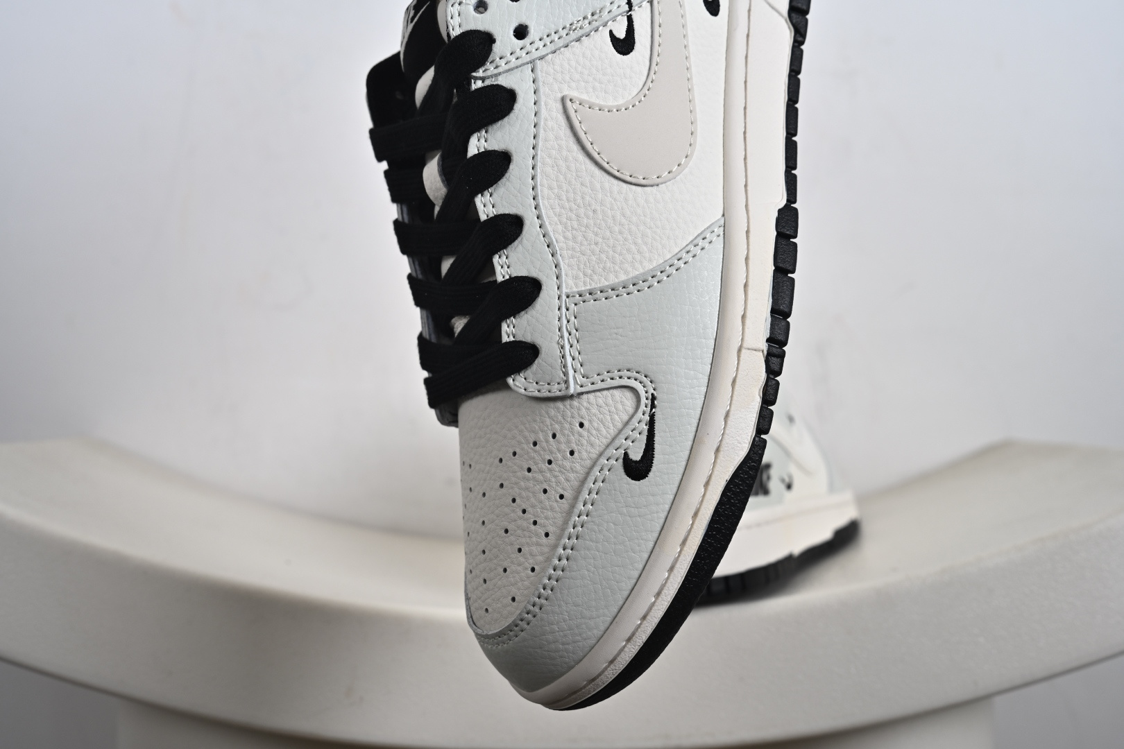 Nike Dunk Low Retro 联名款 耐克 低帮休闲运动板鞋 JP1628-057
