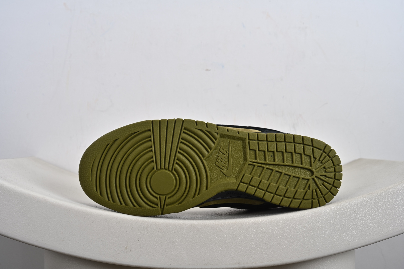 Nike Dunk Low Retro ‘联名黑棕’HQ8487-300