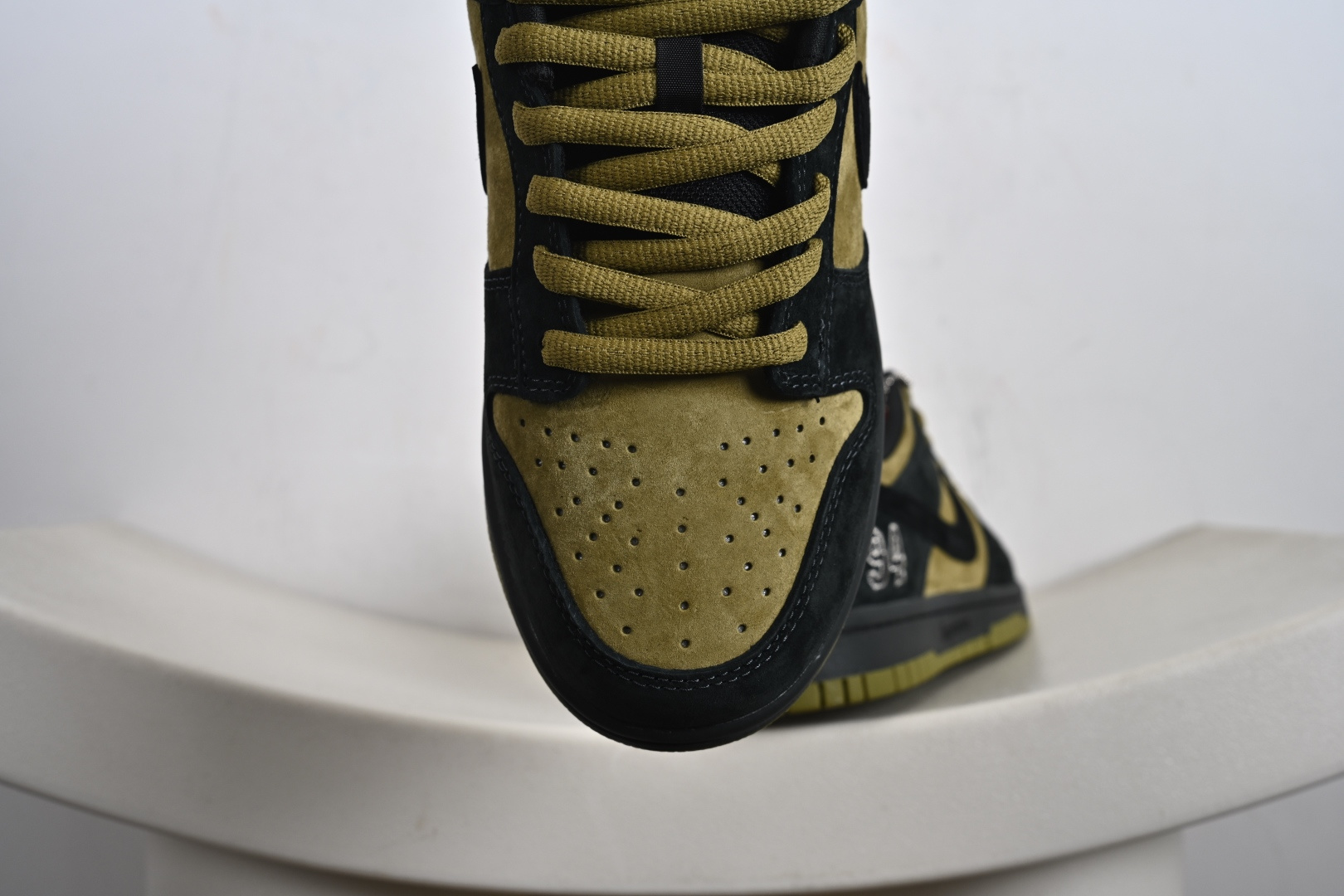 Nike Dunk Low Retro ‘联名黑棕’HQ8487-300