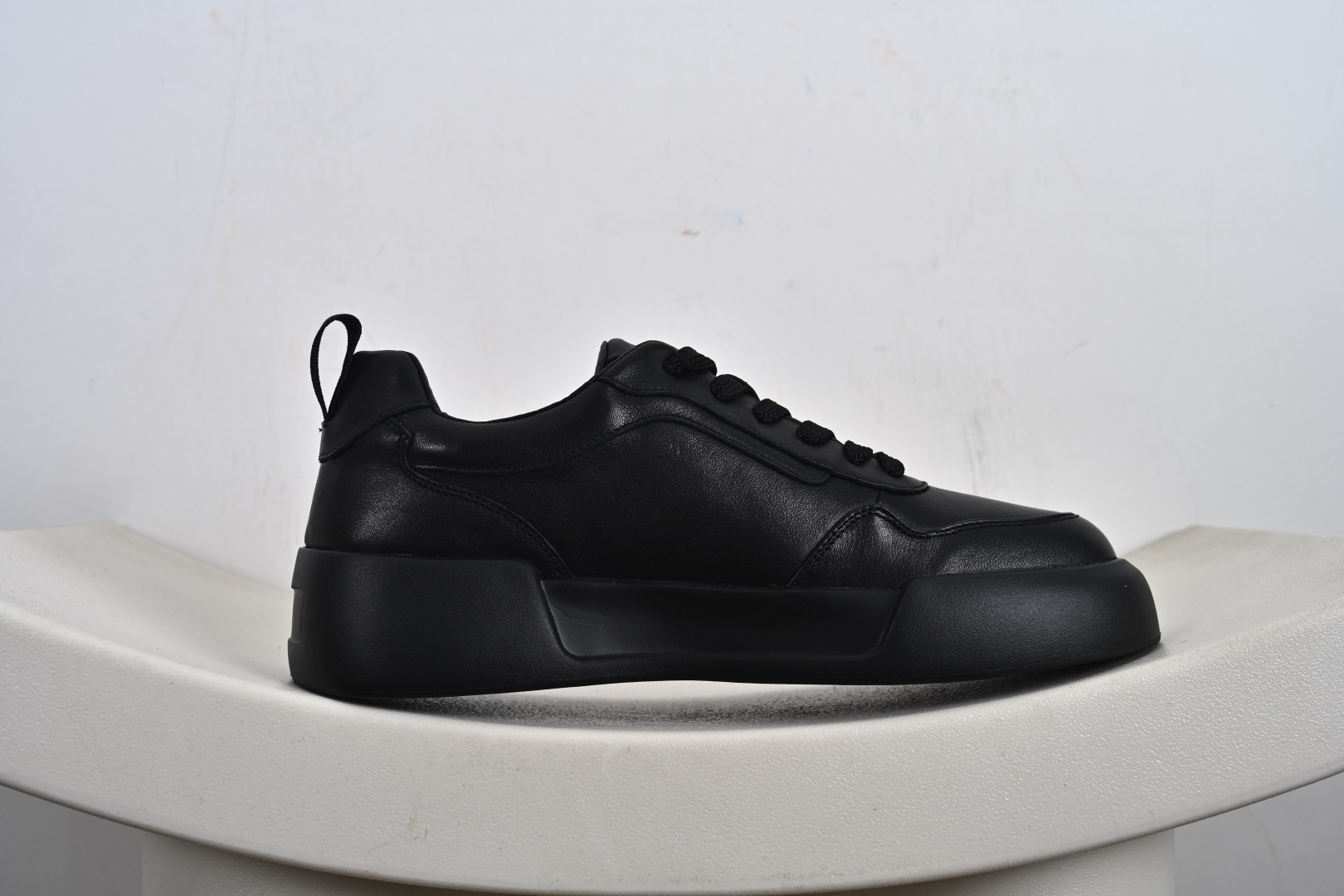 Ecco 爱步健步BIOMC 25周年新款百搭跑步健身鞋 635335-010-High Quatity Cheap Brand wholesale wholesaler seller Clothes Bags handbags Sneakers Top Fashion Clothing Shoes from China Factory Chinese suppliers best Quality Beautiful Price Ecco 爱步健步BIOMC 25周年新款百搭跑步健身鞋 635335-010