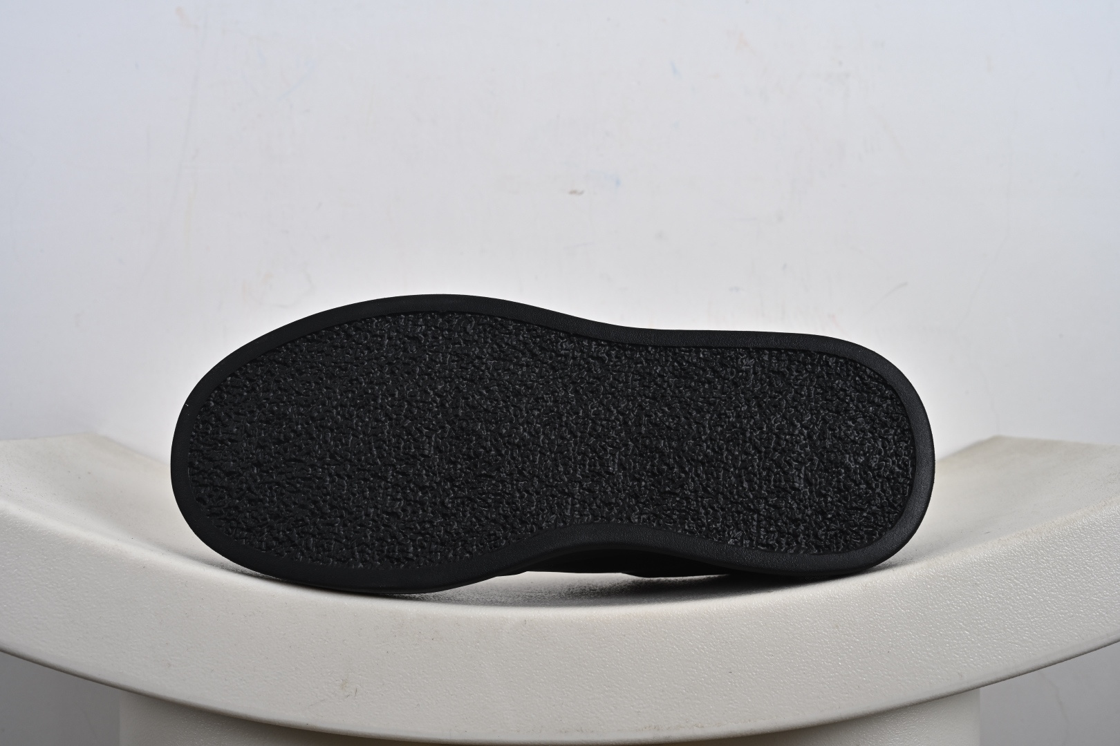 Ecco 爱步健步BIOMC 25周年新款百搭跑步健身鞋 635335-010-High Quatity Cheap Brand wholesale wholesaler seller Clothes Bags handbags Sneakers Top Fashion Clothing Shoes from China Factory Chinese suppliers best Quality Beautiful Price Ecco 爱步健步BIOMC 25周年新款百搭跑步健身鞋 635335-010