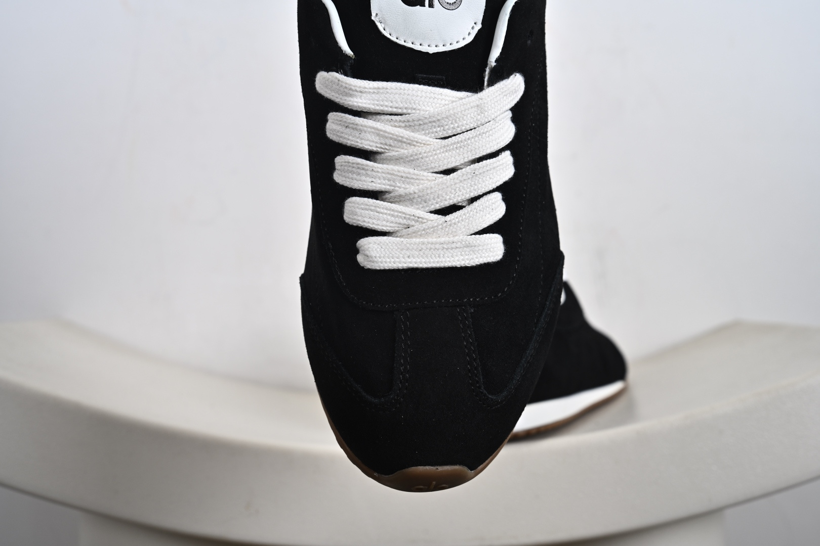 Alo Yoga Sunset Sneaker 徳训生活休闲鞋 A0891U