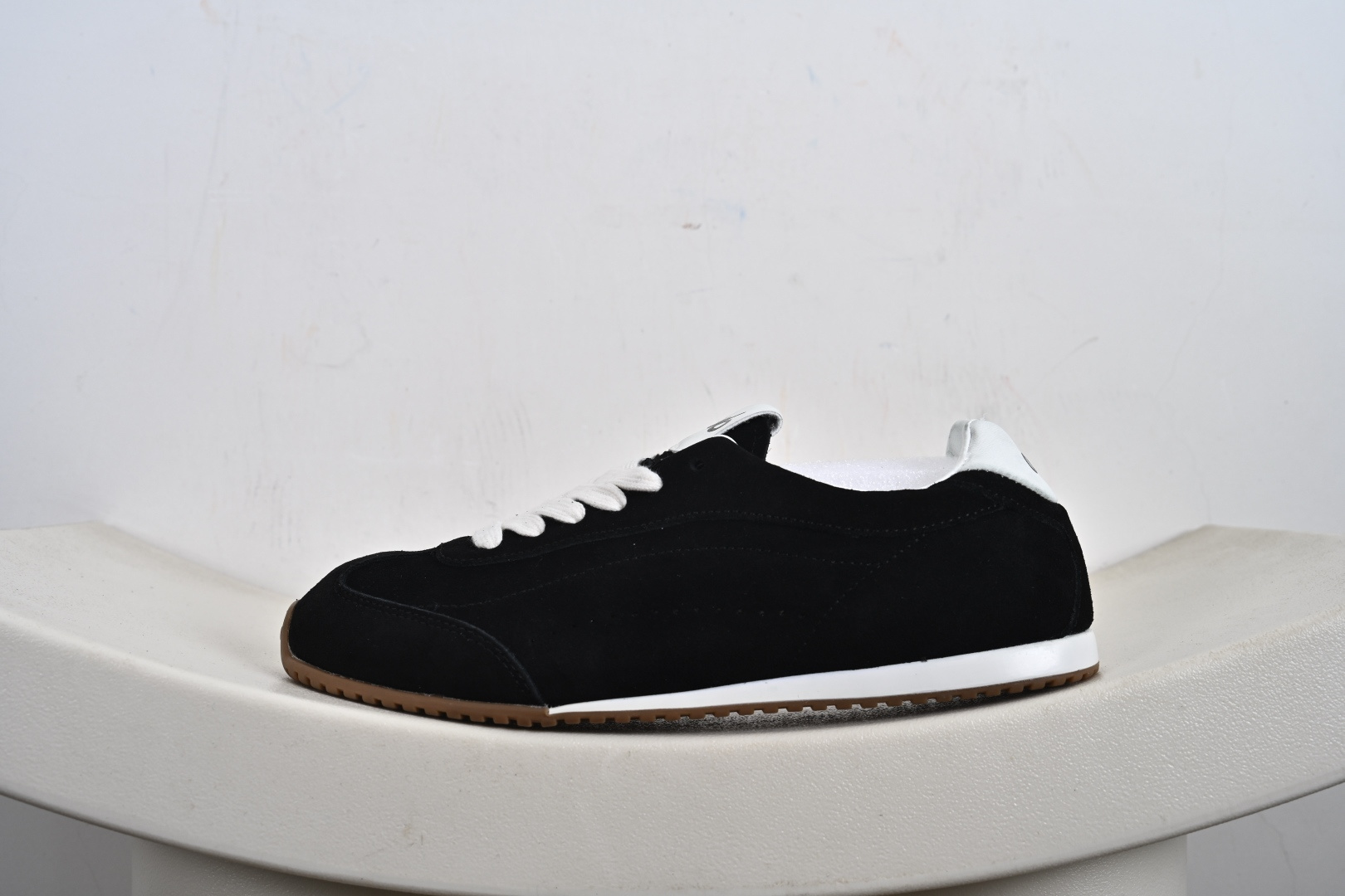 Alo Yoga Sunset Sneaker 徳训生活休闲鞋 A0891U