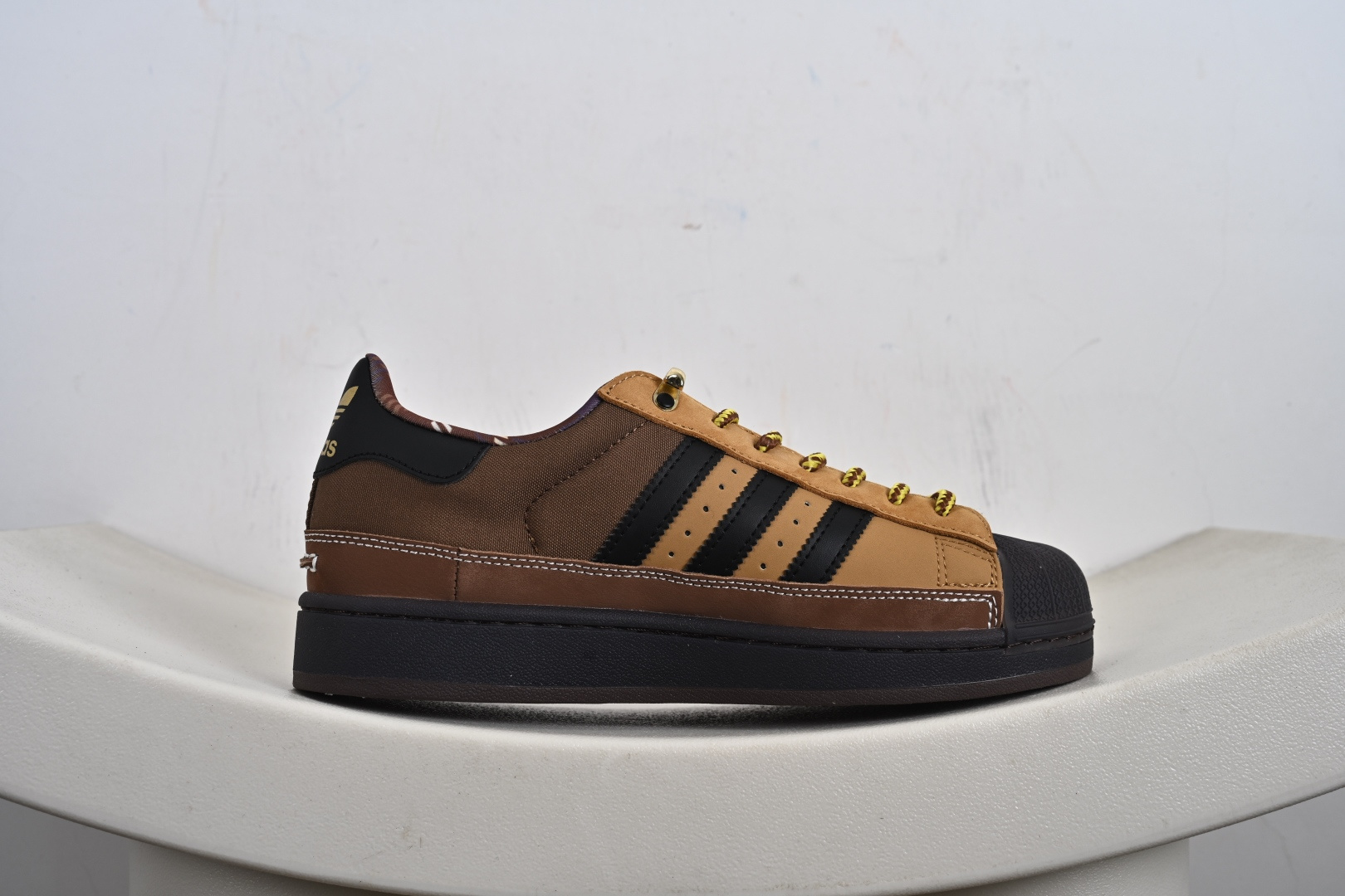 Adidas Originals SUPER II 经典贝壳头官网同步 JR6990-High Quatity Cheap Brand wholesale wholesaler seller Clothes Bags handbags Sneakers Top Fashion Clothing Shoes from China Factory Chinese suppliers best Quality Beautiful Price Adidas Originals SUPER II 经典贝壳头官网同步 JR6990