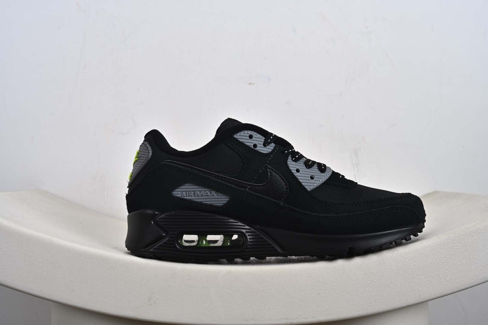 Nike Air Max 90 耐克 初代复古气垫百搭休闲运动慢跑鞋 FQ2377-001