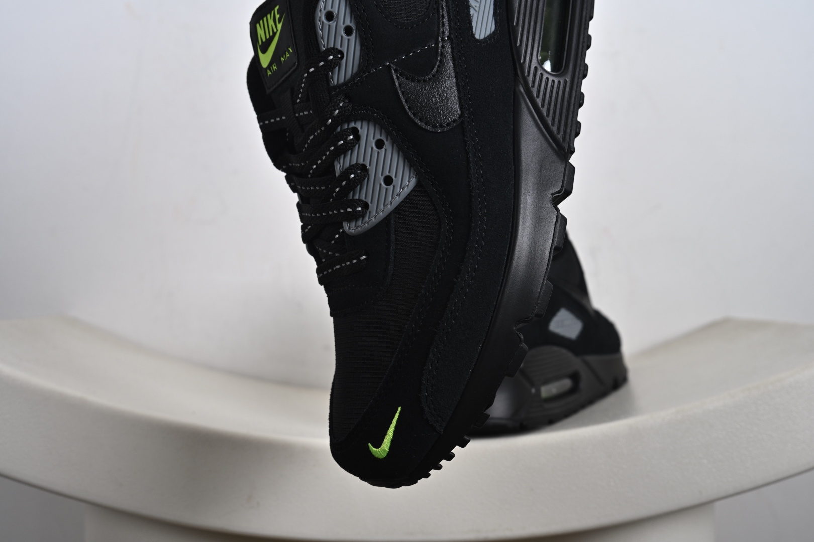 Nike Air Max 90 耐克 初代复古气垫百搭休闲运动慢跑鞋 FQ2377-001