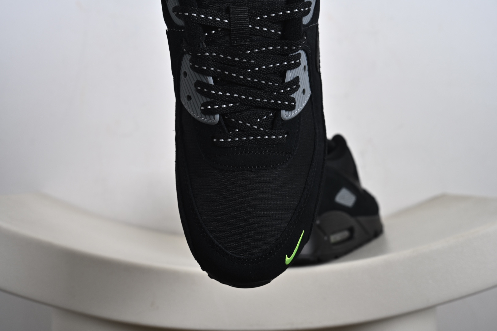 Nike Air Max 90 耐克 初代复古气垫百搭休闲运动慢跑鞋 FQ2377-001