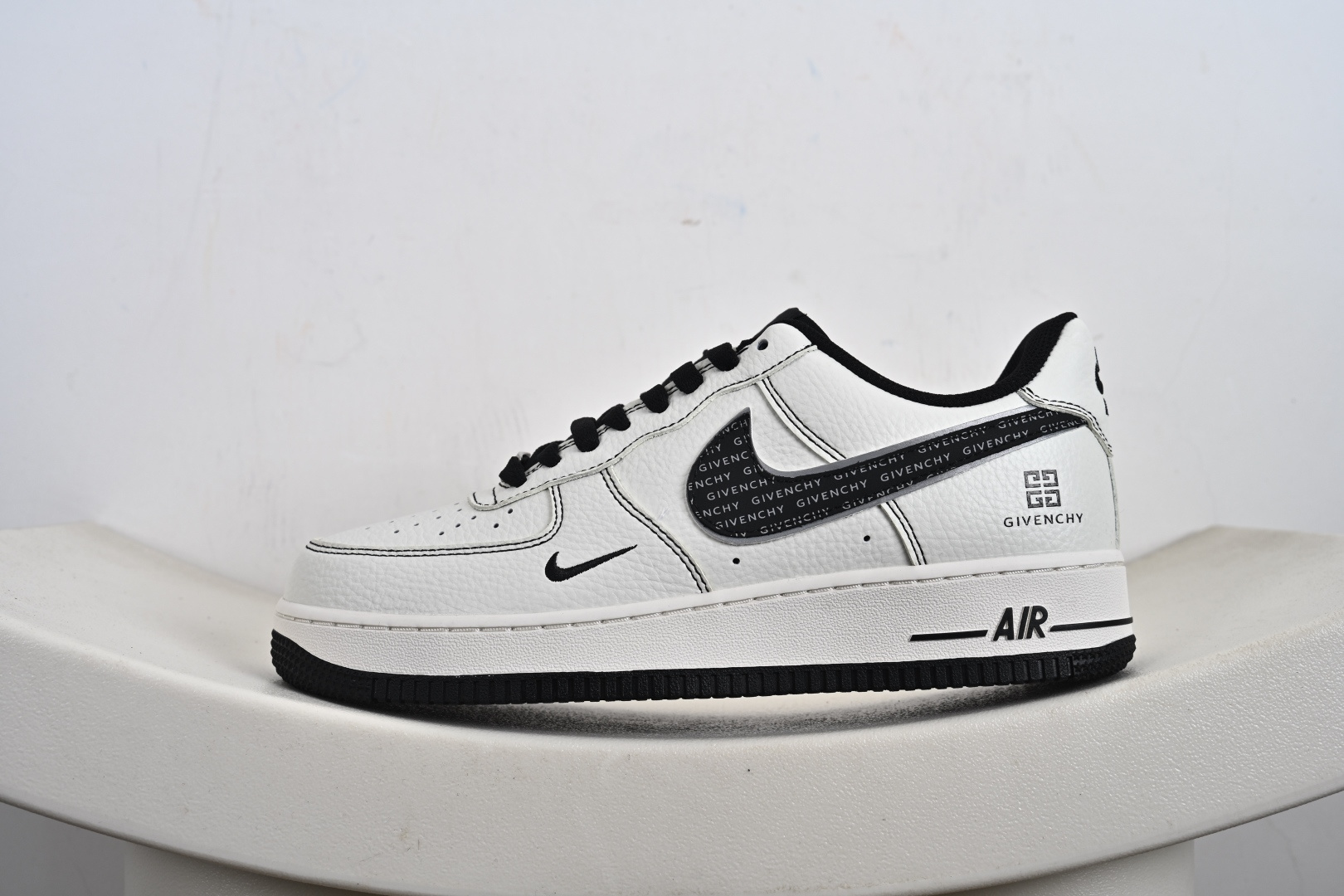 高端定制Nike Air Force 1 '07 Low “纪梵希联名---米白黑灰双钩 ” 高端定制 低帮休闲板鞋 KX2532-506