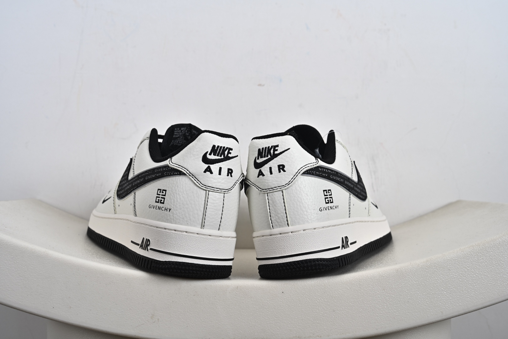 高端定制Nike Air Force 1 '07 Low “纪梵希联名---米白黑灰双钩 ” 高端定制 低帮休闲板鞋 KX2532-506