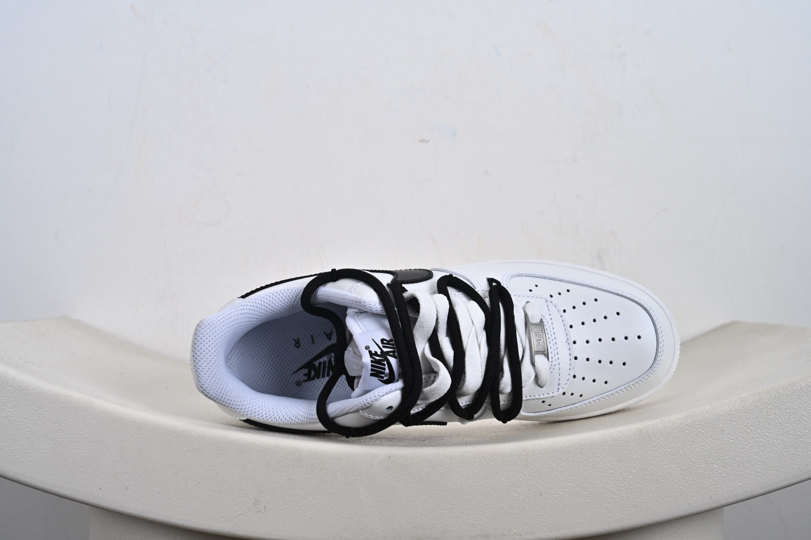 Nike Air Force 1'07“高街”订制空军一号板鞋 CW2288-111