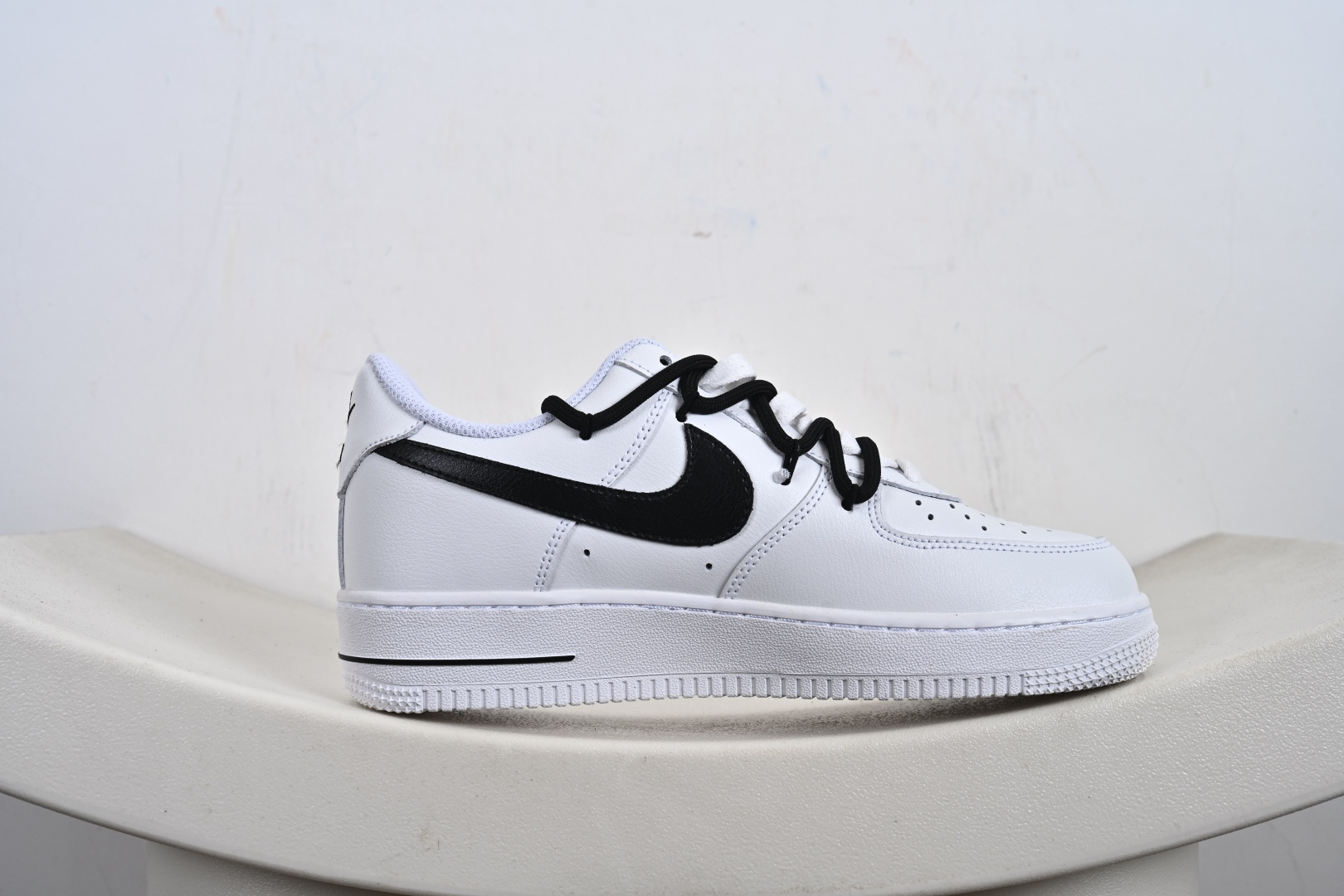 Nike Air Force 1'07“高街”订制空军一号板鞋 CW2288-111