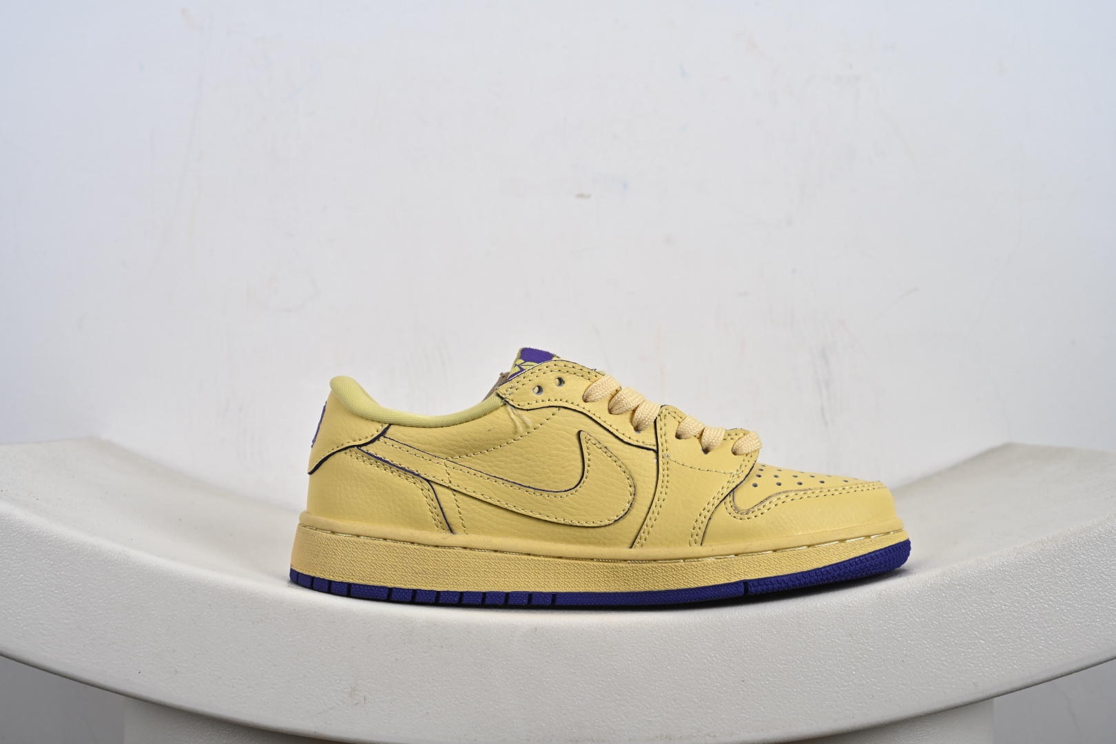 Fragment x Travis Scott x 科比 Air Jordan 1 Low 解构鞋带 三方联名倒钩 LD2028-037-High Quatity Cheap Brand wholesale wholesaler seller Clothes Bags handbags Sneakers Top Fashion Clothing Shoes from China Factory Chinese suppliers best Quality Beautiful Price Fragment x Travis Scott x 科比 Air Jordan 1 Low 解构鞋带 三方联名倒钩 LD2028-037