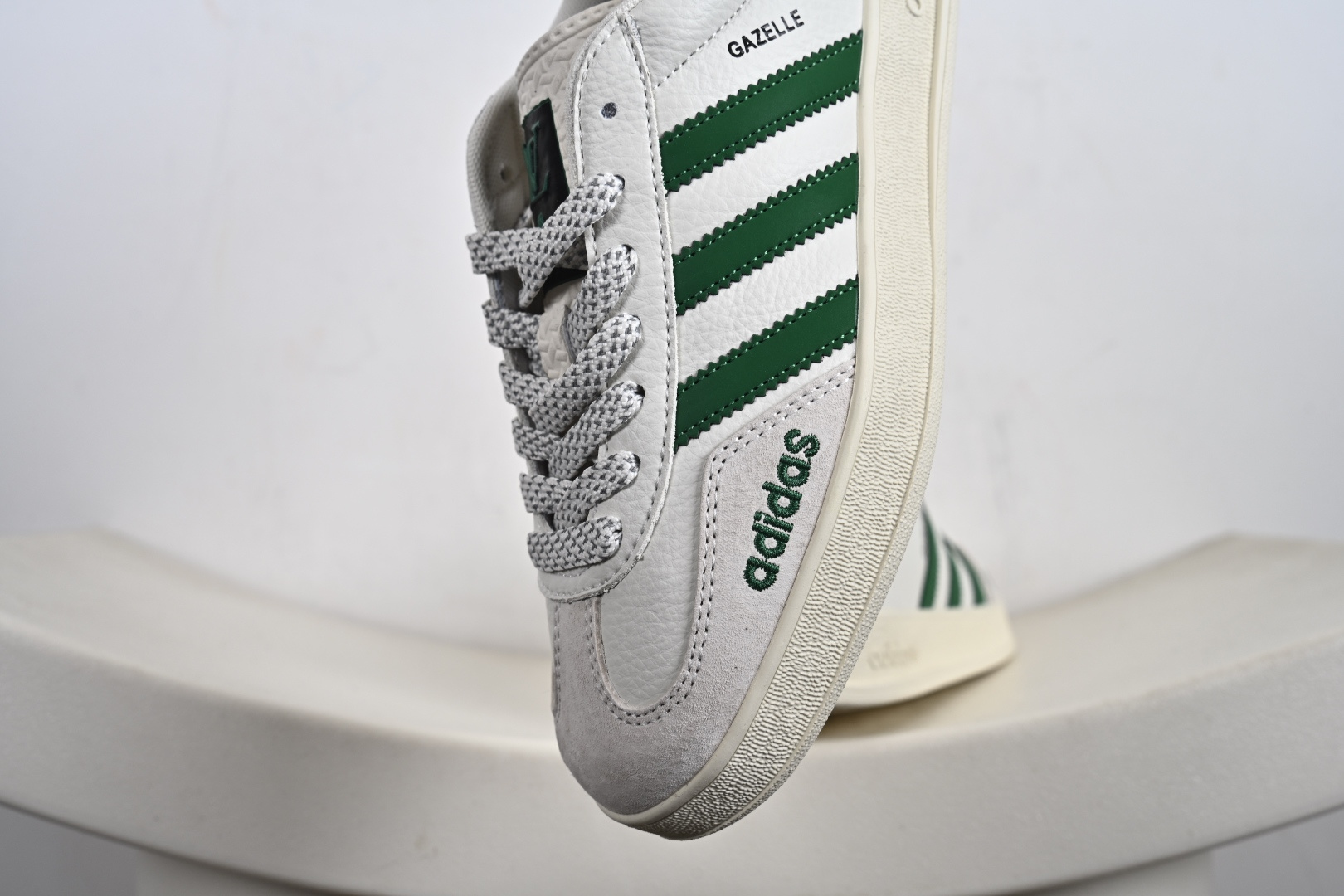 Adidas SAMBA 德训鞋 高端定制桑巴系列 低帮休闲板鞋 DM1234