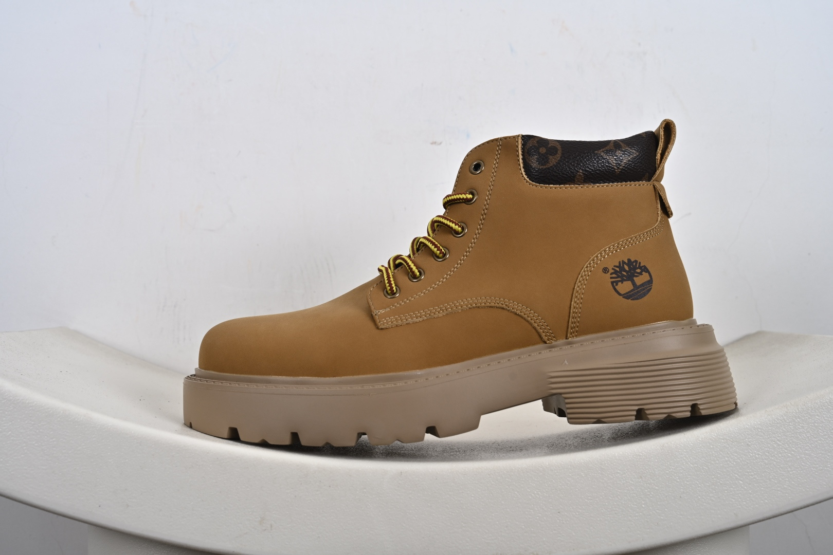 Timberland添柏岚/天伯伦经典户外休闲大黄靴系列广东大厂品质 AESU3BM162N410