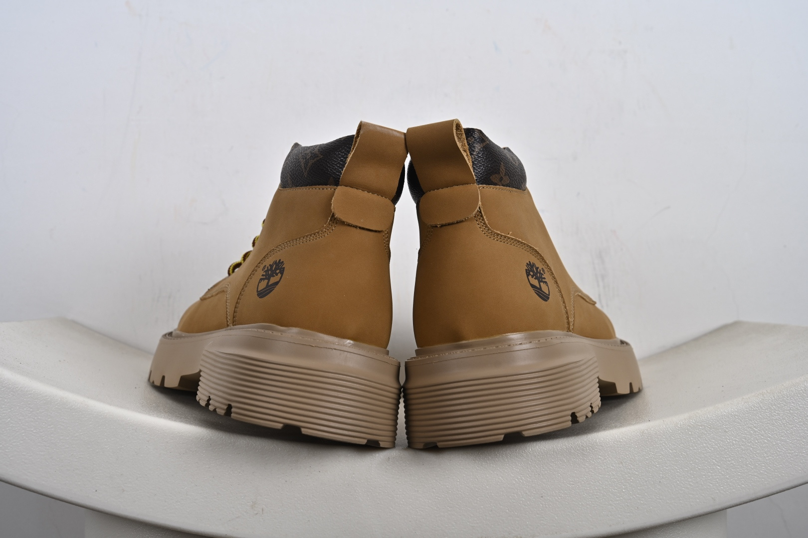 Timberland添柏岚/天伯伦经典户外休闲大黄靴系列广东大厂品质 AESU3BM162N410
