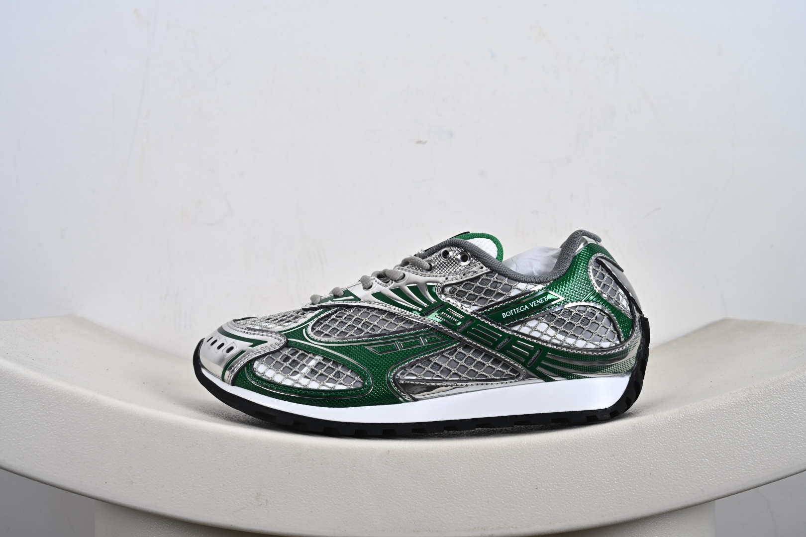 300 Bottega Veneta葆蝶家 Orbit