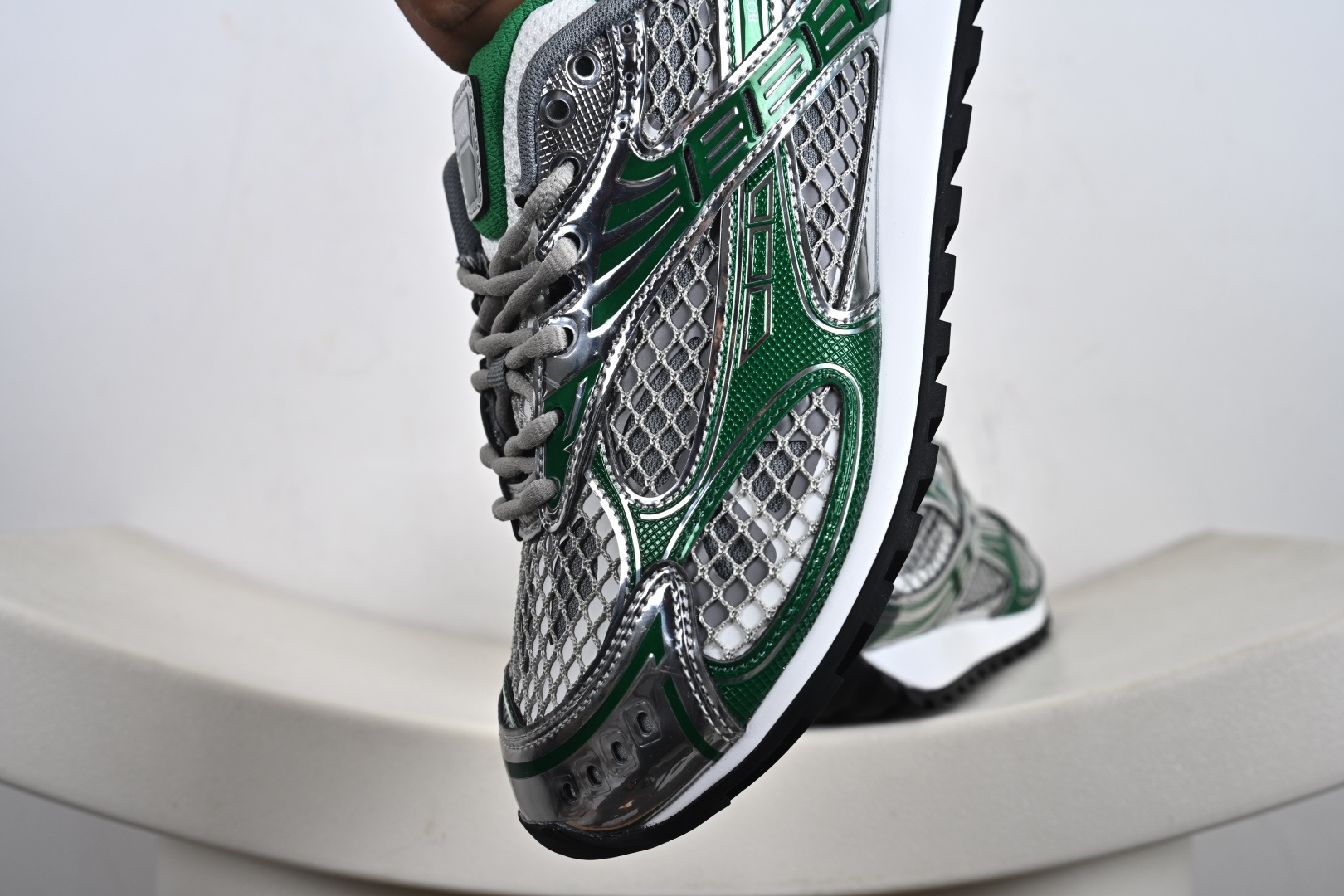 300 Bottega Veneta葆蝶家 Orbit