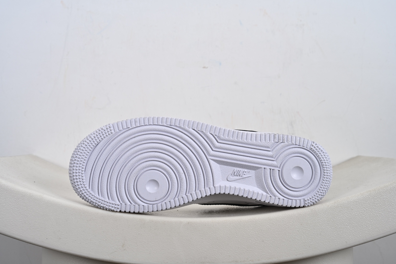 240 定制版 Nike Air Force 1'07 Low 黑银小勾 空军一号低帮休闲板鞋 ZH0316-109