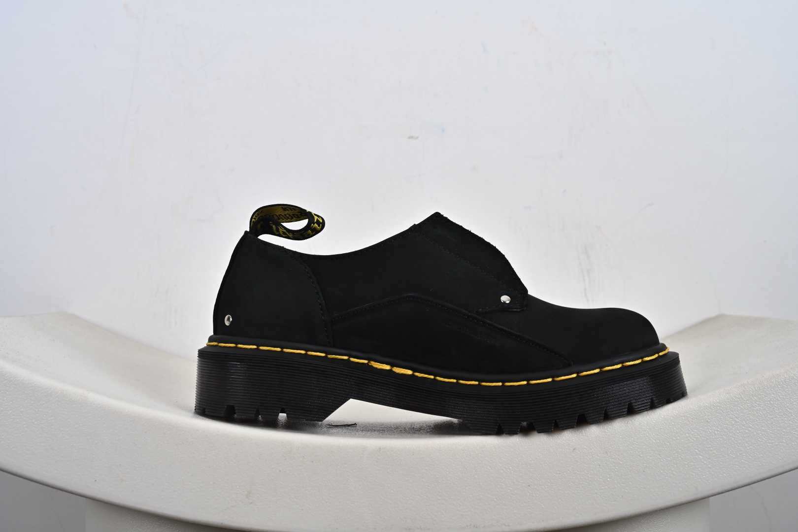 260 Dr.Martens 马汀博士马丁靴 1461系列3孔低帮牛津厚底款 R1182
