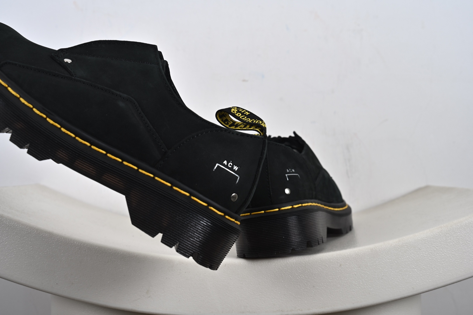 260 Dr.Martens 马汀博士马丁靴 1461系列3孔低帮牛津厚底款 R1182