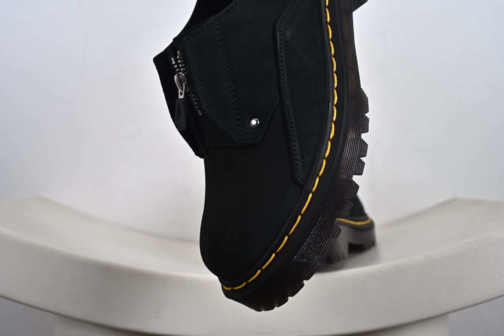 260 Dr.Martens 马汀博士马丁靴 1461系列3孔低帮牛津厚底款 R1182