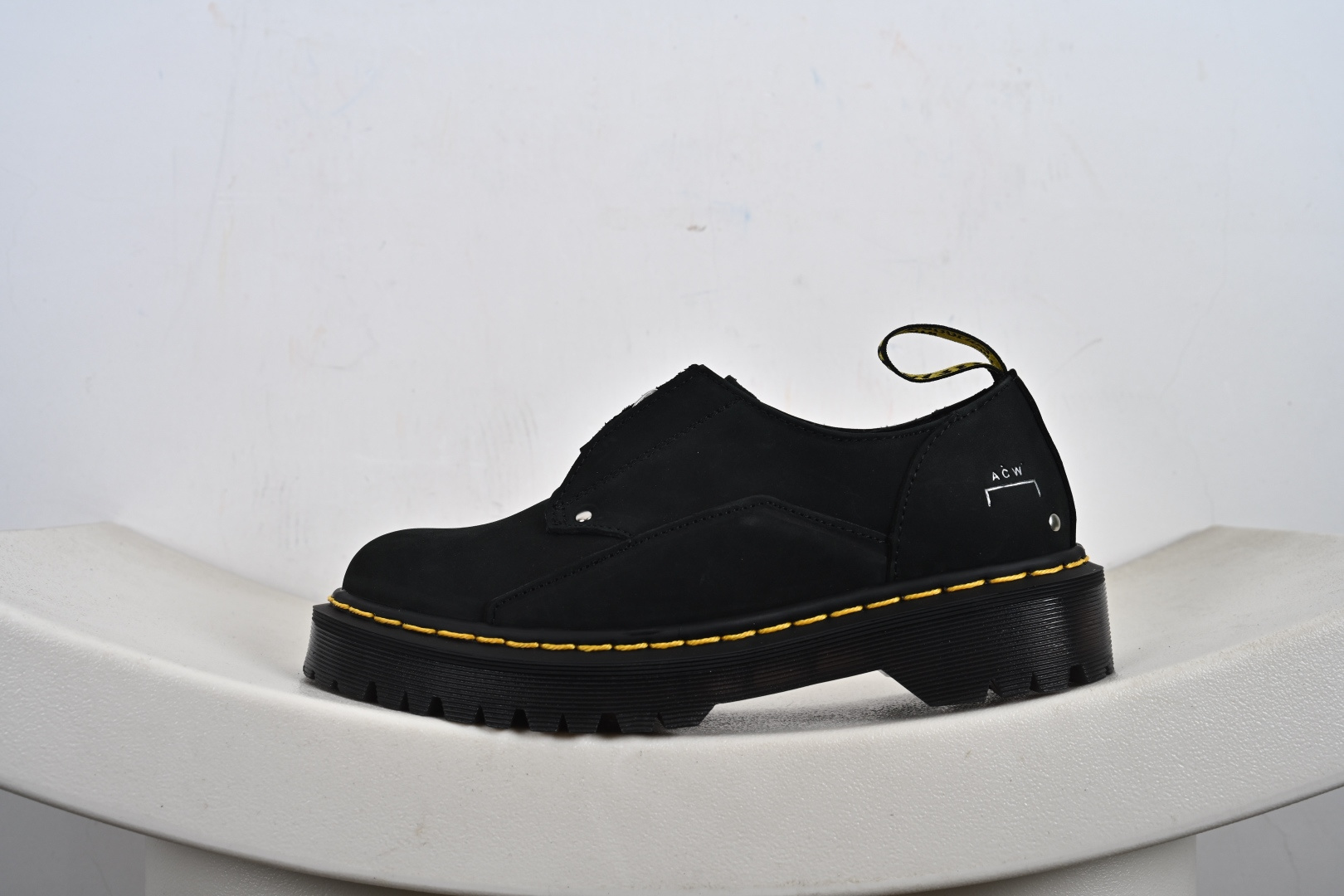 260 Dr.Martens 马汀博士马丁靴 1461系列3孔低帮牛津厚底款 R1182