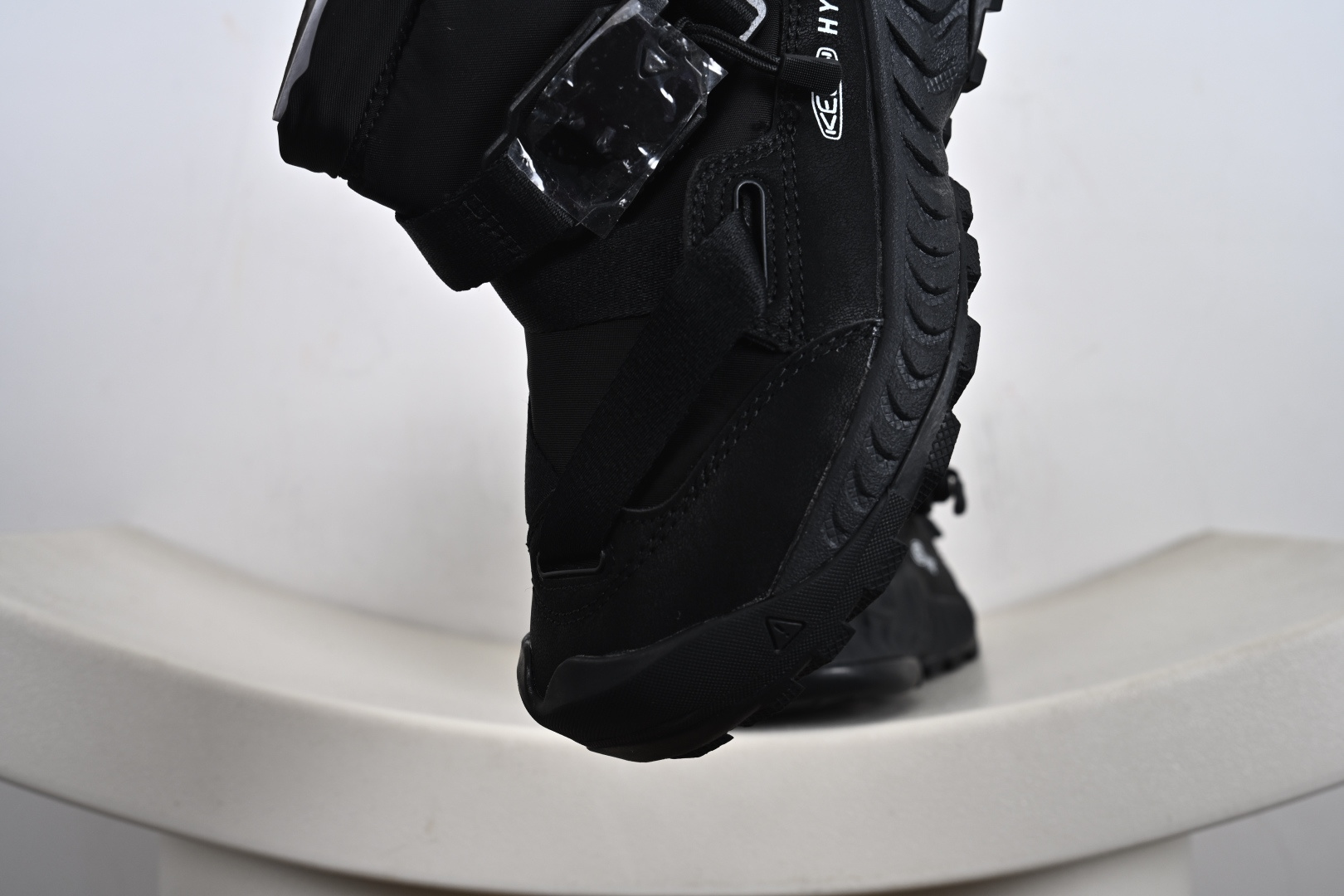 240 KEEN HOODZERRA男女士抗水保暖加绒绑带雪地靴短靴 1027980-102