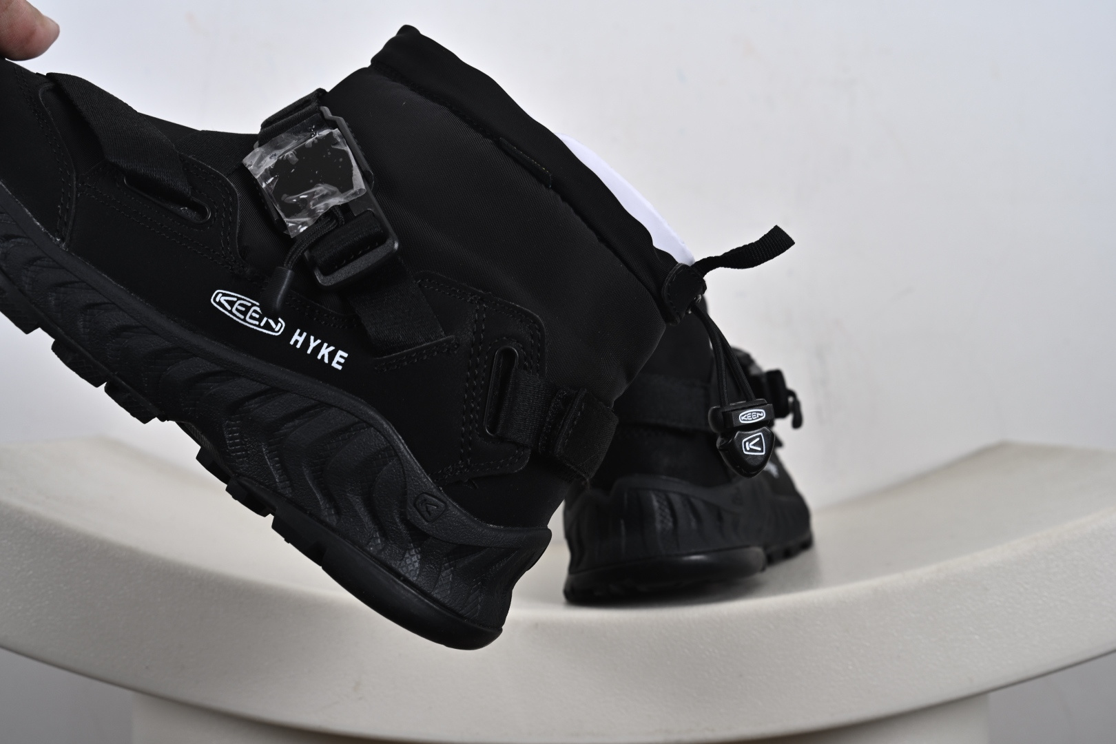 240 KEEN HOODZERRA男女士抗水保暖加绒绑带雪地靴短靴 1027980-102