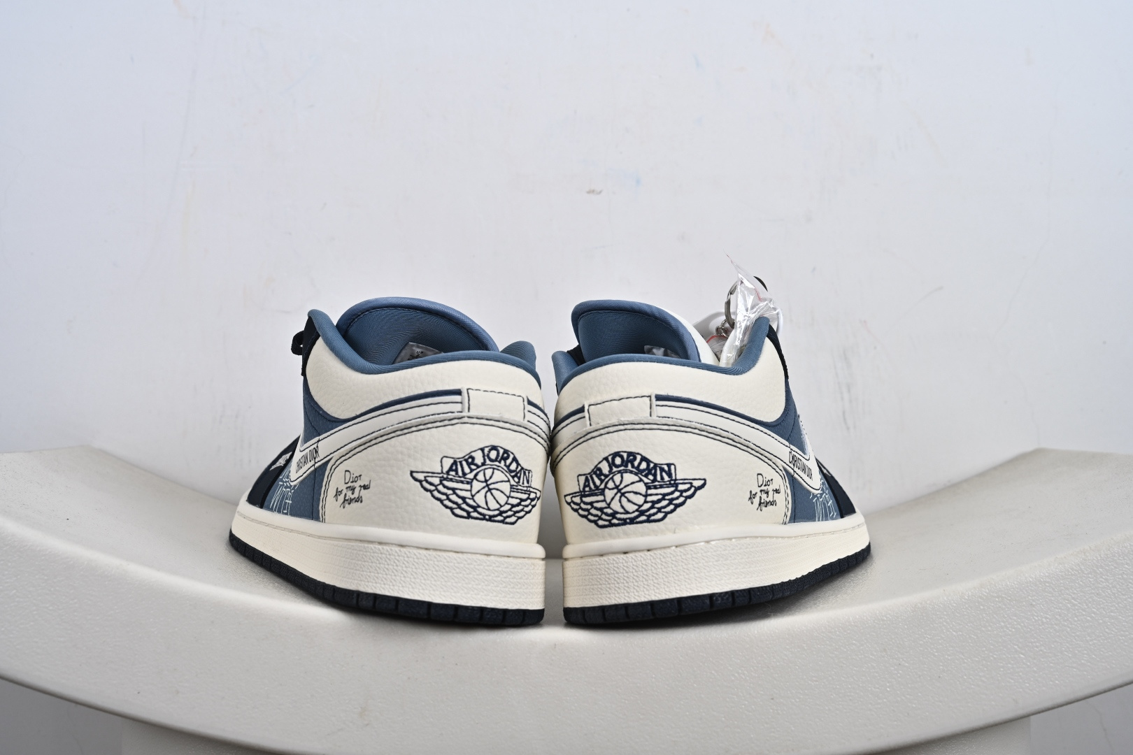 260 Dior x Air Jordan 1 Low 海军蓝渡鸦 LD8888-006