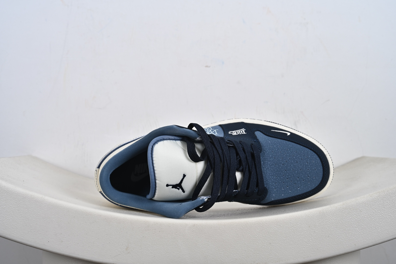 260 Dior x Air Jordan 1 Low 海军蓝渡鸦 LD8888-006