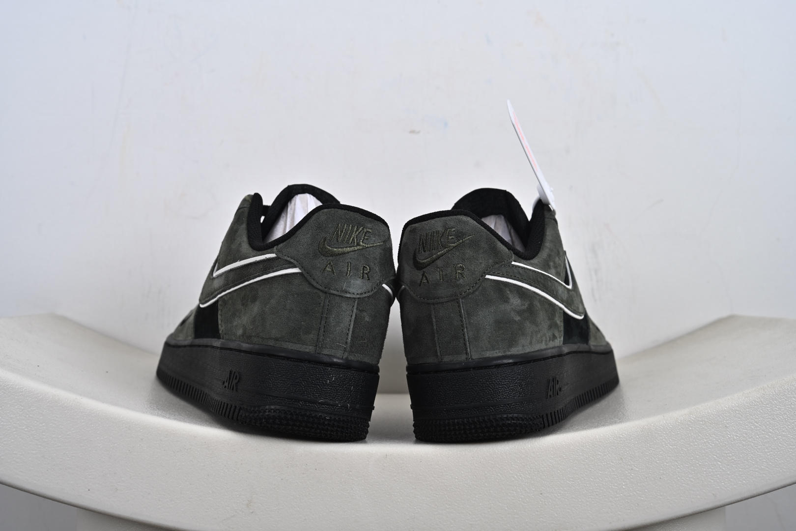 240 定制版 Air Force 1 07 Low “军绿黑”全麂皮 秋冬 空军一号 低帮休闲板鞋 ZH0316-132