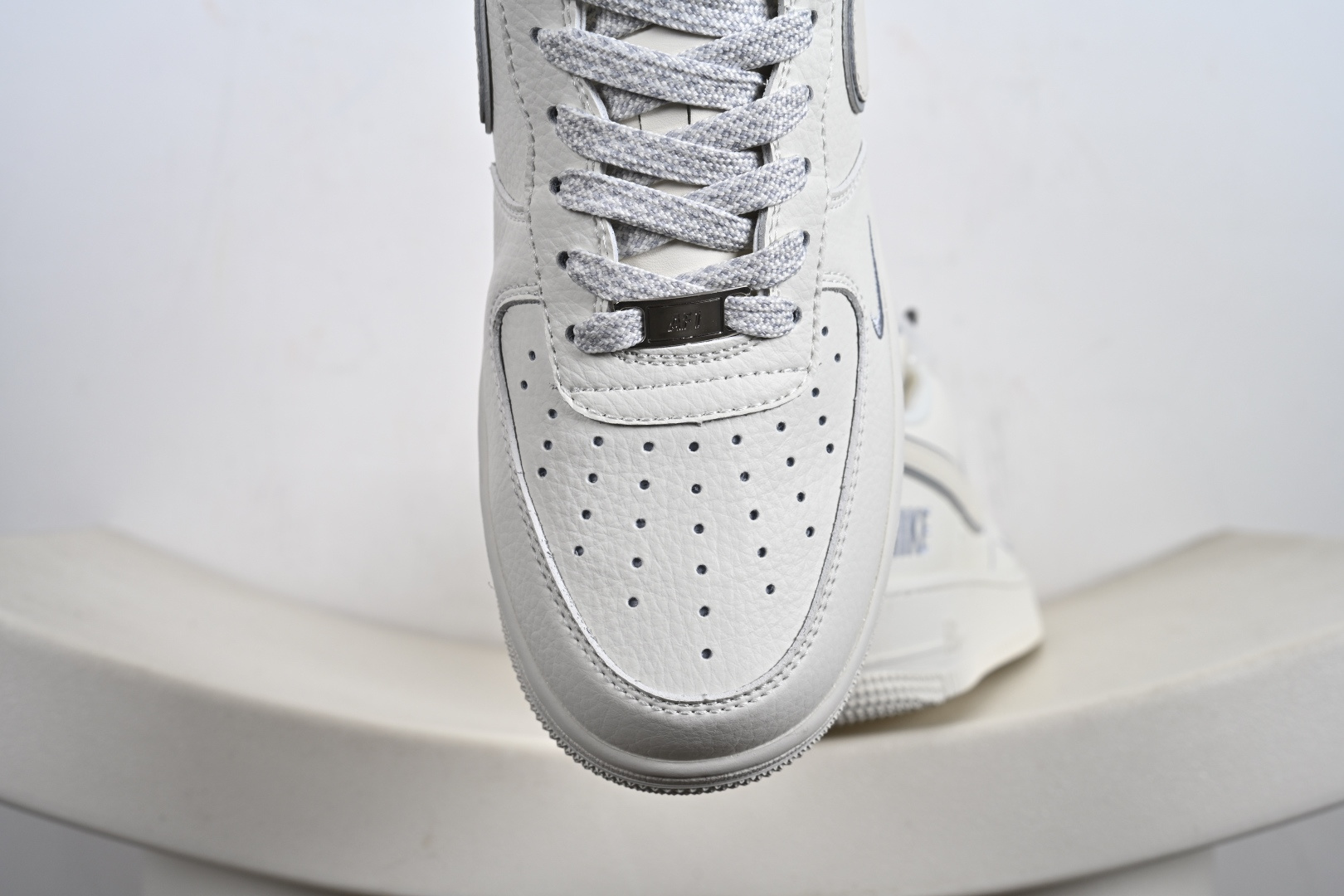 240 定制版 Air Force 1 '07 Low “NK刺绣”空军一号 低帮 运动休闲鞋 CS5288-045