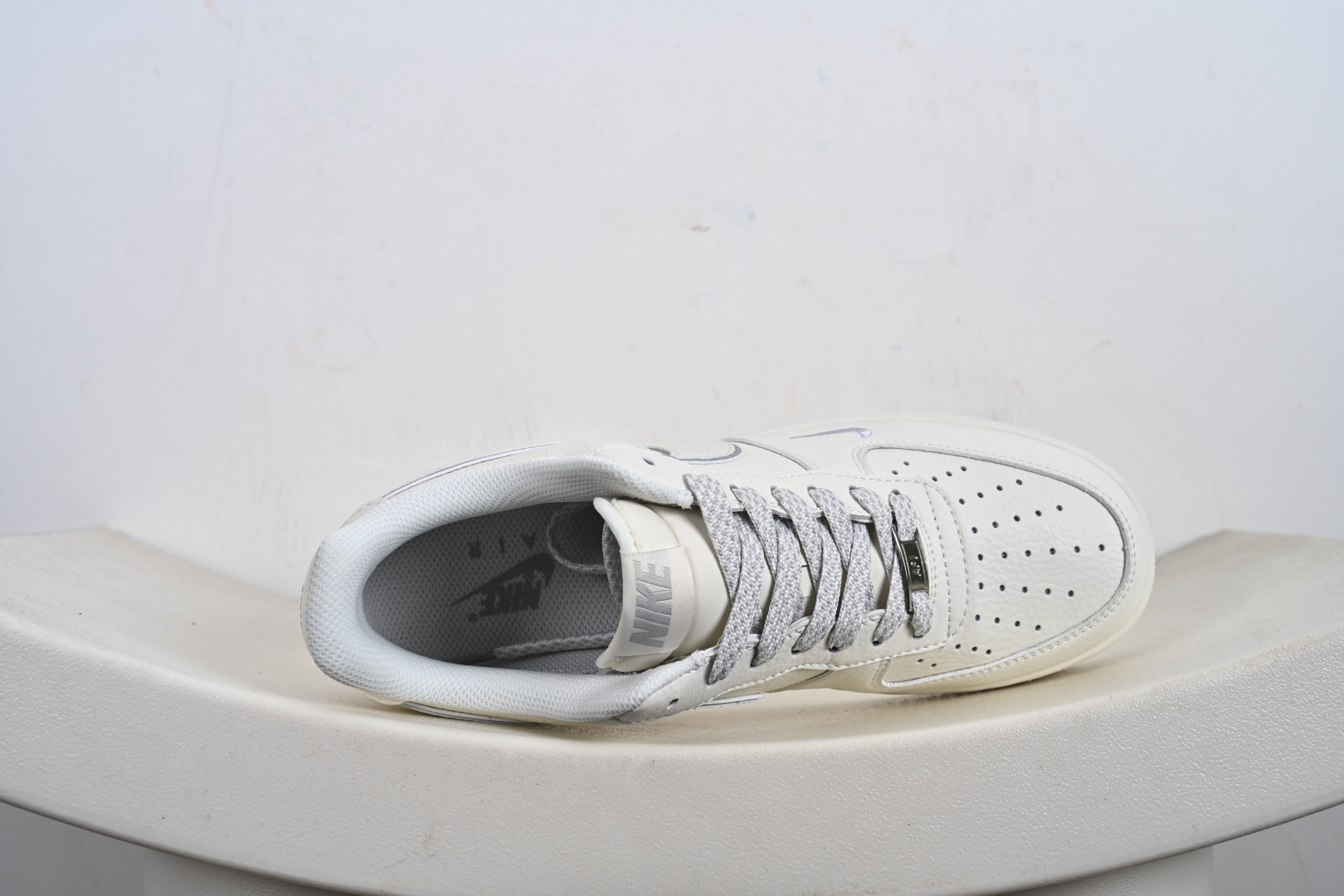 240 定制版 Air Force 1 '07 Low “NK刺绣”空军一号 低帮 运动休闲鞋 CS5288-045