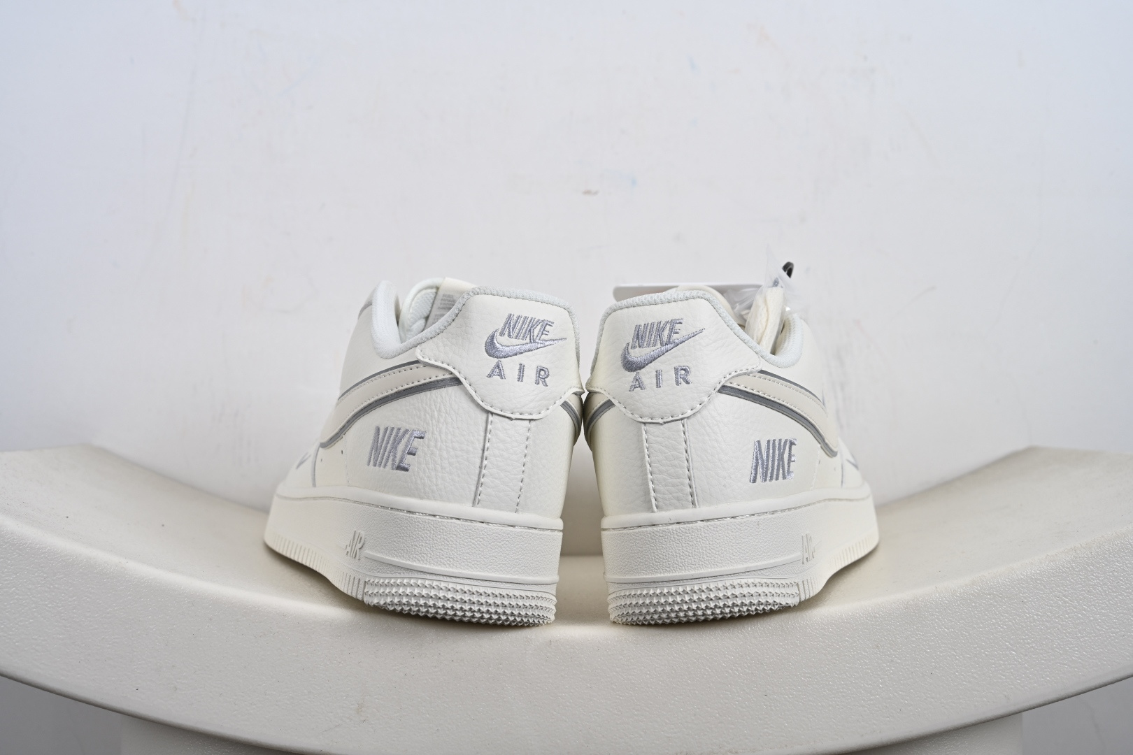 240 定制版 Air Force 1 '07 Low “NK刺绣”空军一号 低帮 运动休闲鞋 CS5288-045