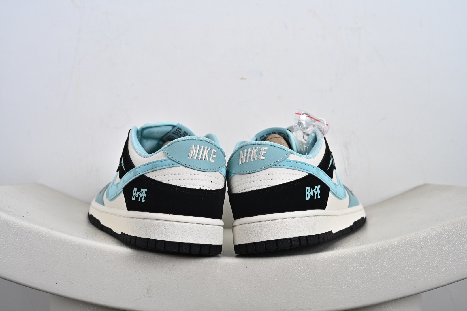 Bape x Nike Dunk Low 米黑蓝双勾 SJ8888-002-莆田鞋,莆田鞋货源,高仿鞋,高仿鞋货源,安福档口,莆田高仿鞋,莆田鞋批发,高仿鞋批发,莆田高仿运动鞋,高仿运动鞋,莆田运动鞋 Bape x Nike Dunk Low 米黑蓝双勾 SJ8888-002