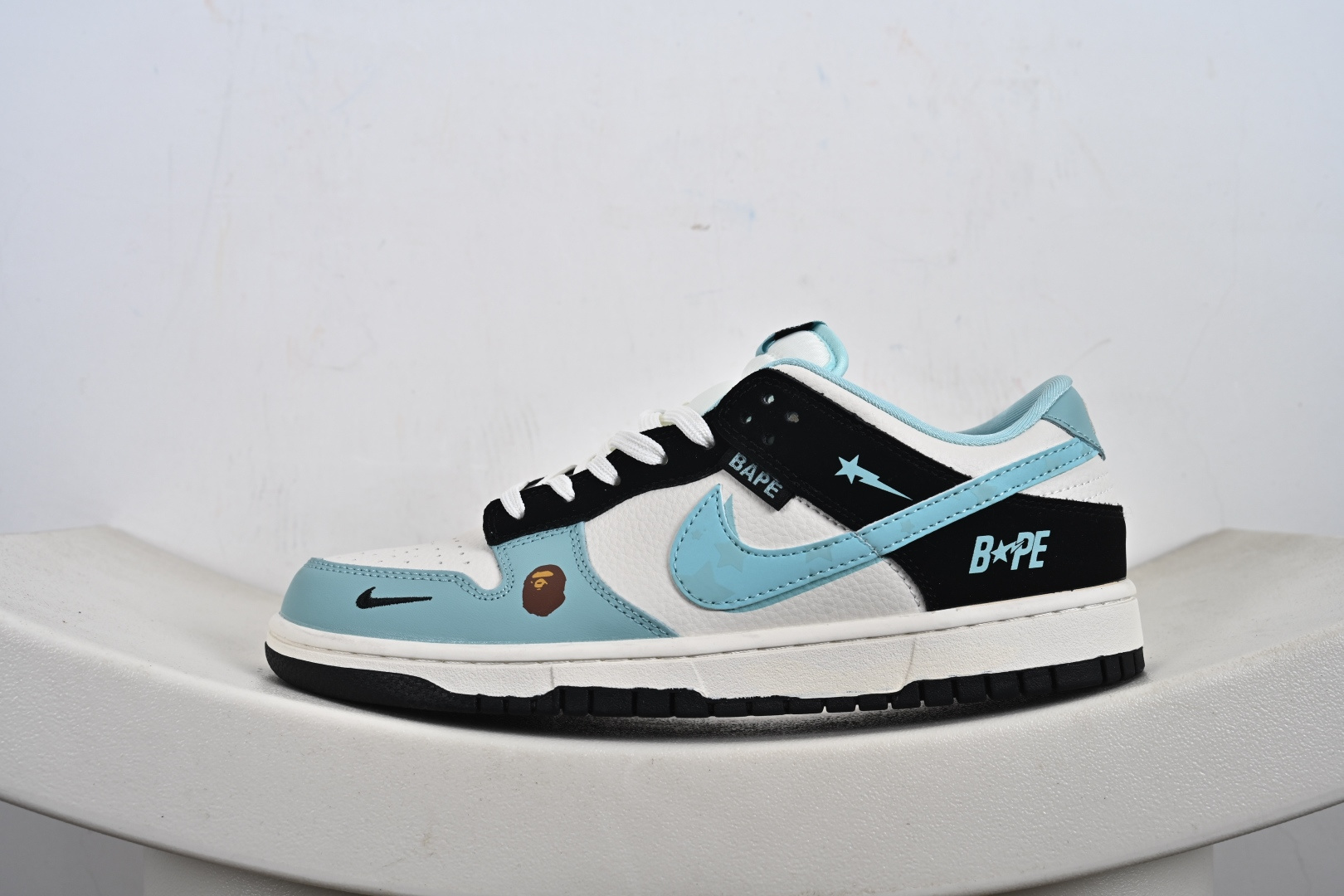 Bape x Nike Dunk Low 米黑蓝双勾 SJ8888-002-莆田鞋,莆田鞋货源,高仿鞋,高仿鞋货源,安福档口,莆田高仿鞋,莆田鞋批发,高仿鞋批发,莆田高仿运动鞋,高仿运动鞋,莆田运动鞋 Bape x Nike Dunk Low 米黑蓝双勾 SJ8888-002