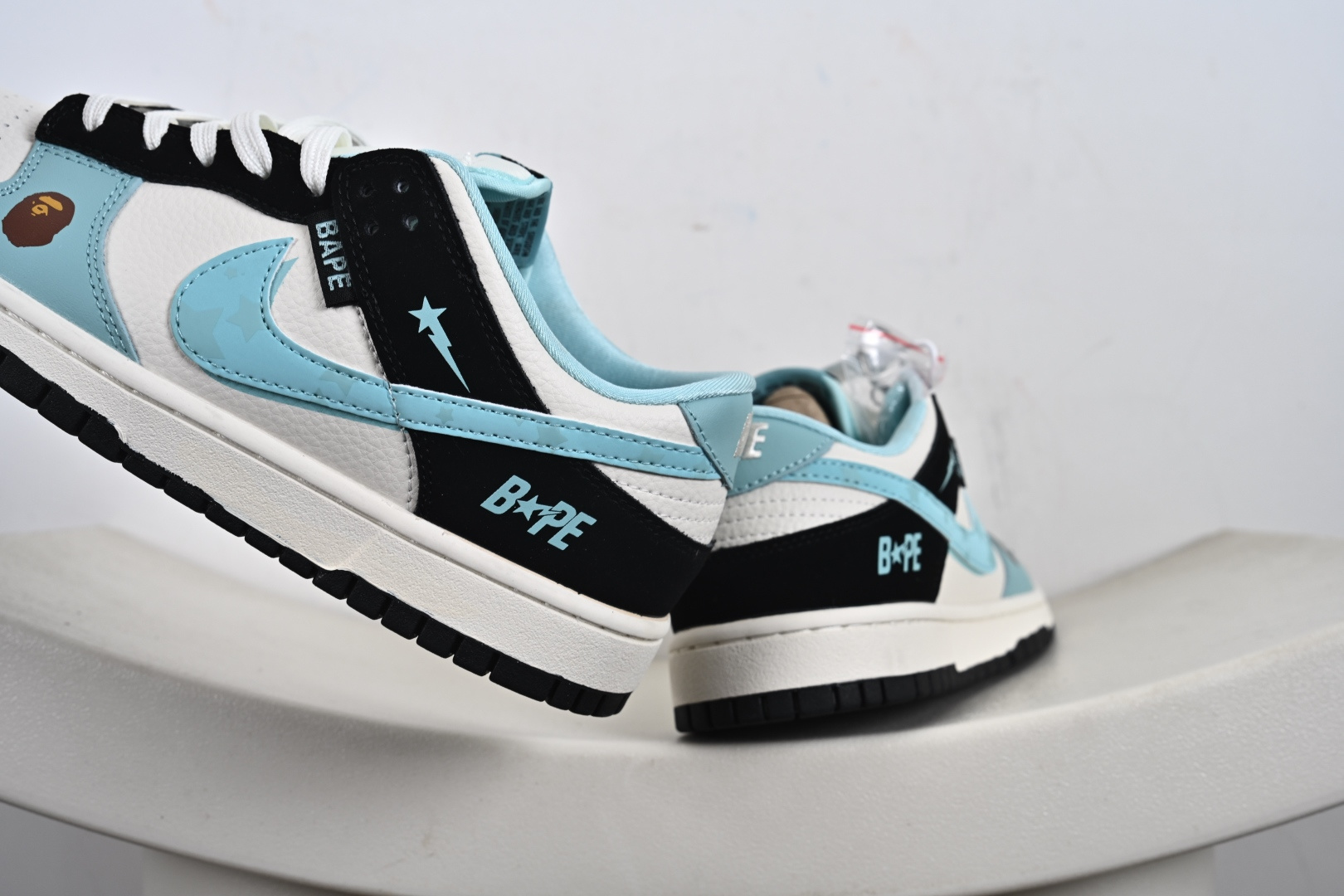 Bape x Nike Dunk Low 米黑蓝双勾 SJ8888-002-莆田鞋,莆田鞋货源,高仿鞋,高仿鞋货源,安福档口,莆田高仿鞋,莆田鞋批发,高仿鞋批发,莆田高仿运动鞋,高仿运动鞋,莆田运动鞋 Bape x Nike Dunk Low 米黑蓝双勾 SJ8888-002