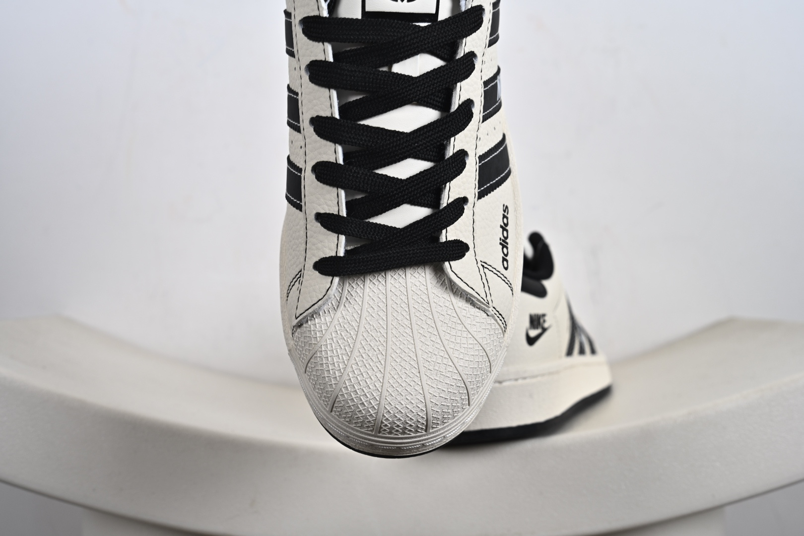 220 高端定制adidas Super “NIKE联名- 白灰” DS5807