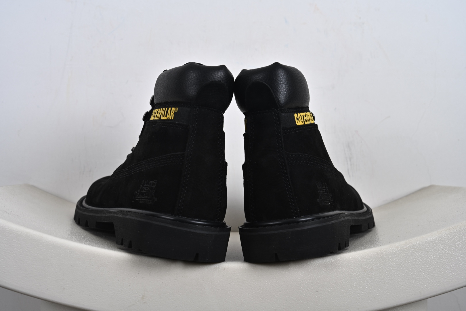 280 卡特/CAT Founder Boot 开创者系列男士系带百搭中帮真皮休闲工装马丁靴“磨砂麦黄黑黄 PWC44100 940C4C 909