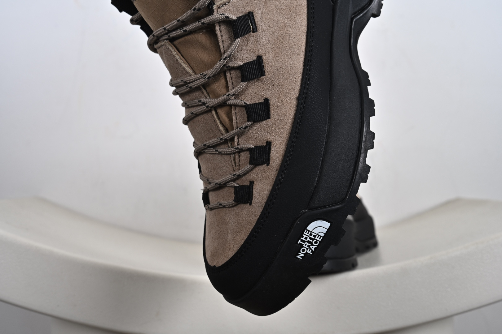 240 北面THE NORTH FACE Nuptse 舒适柔软 耐磨支撑保暖 低帮休闲鞋 NF0A8AD94QI