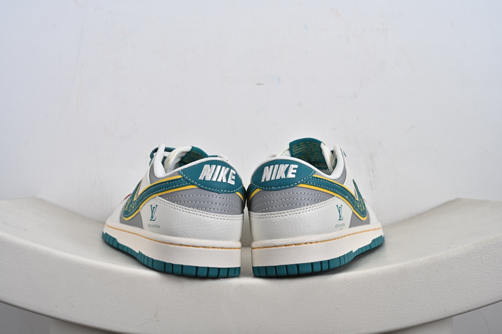 240 NIKE Dunk Low RETRO 联名款 ZY1618-005