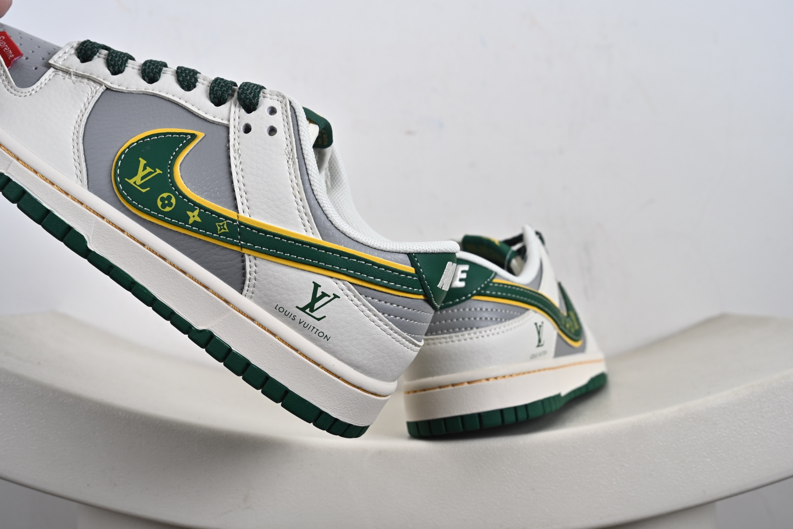 240 NIKE Dunk Low RETRO 联名款 ZY1618-010