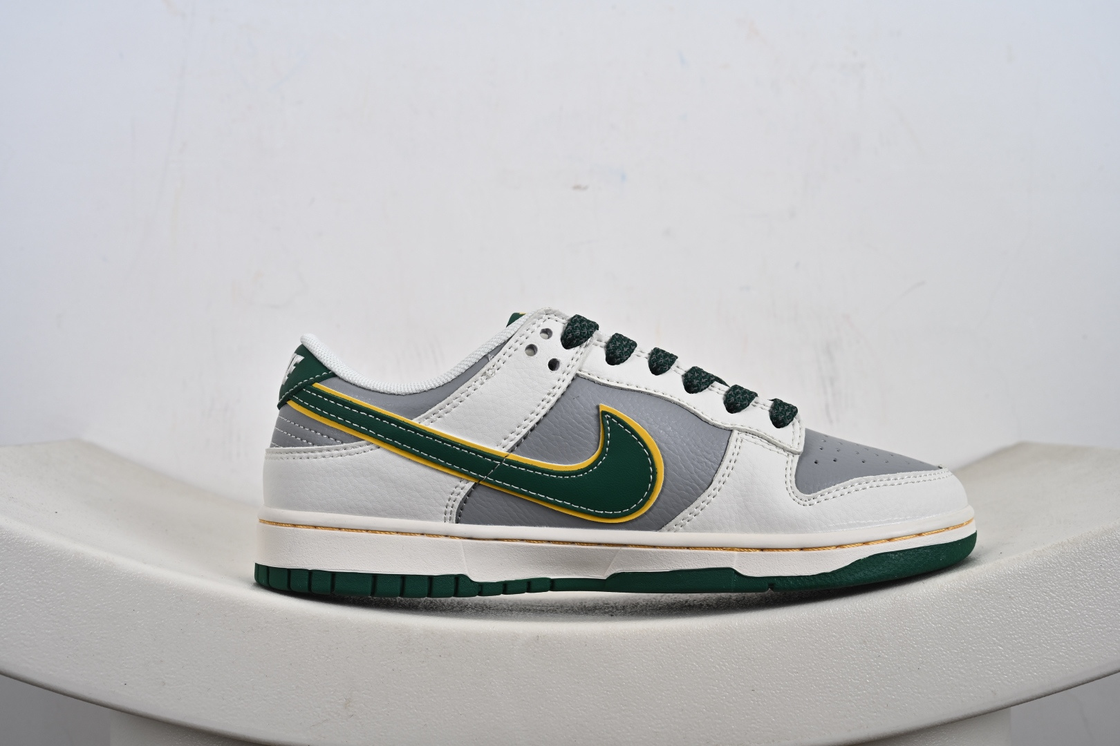 240 NIKE Dunk Low RETRO 联名款 ZY1618-010