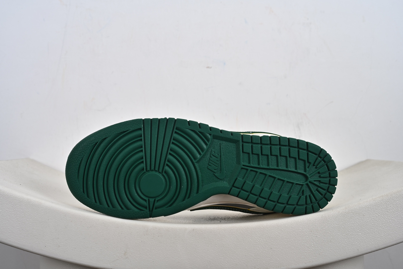 240 NIKE Dunk Low RETRO 联名款 ZY1618-010