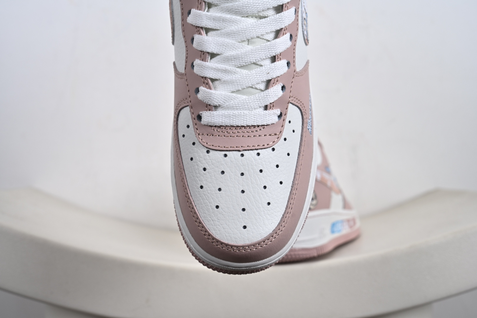 240 NIke Air Force 1 '07 Low 空军一号低帮 运动鞋 休闲鞋 KJ5188-005