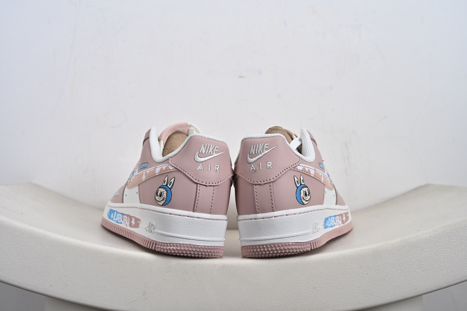 240 NIke Air Force 1 '07 Low 空军一号低帮 运动鞋 休闲鞋 KJ5188-005