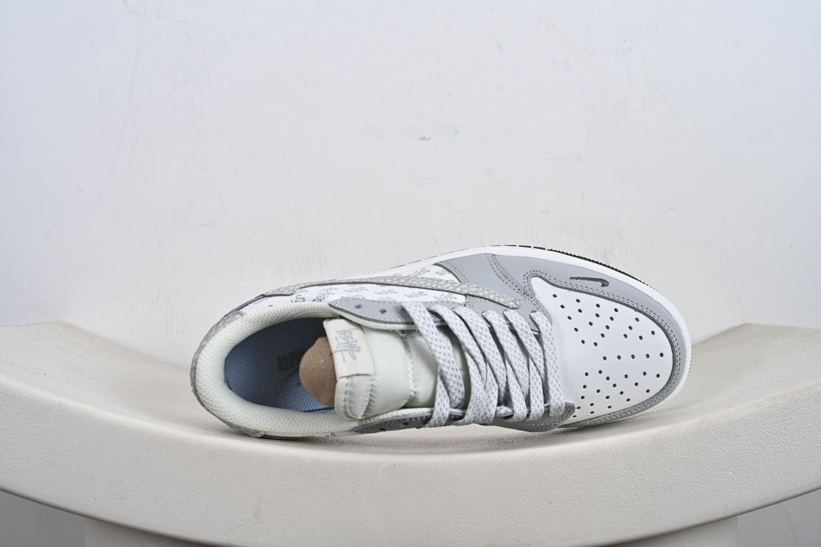 260 Fragment x Travis Scott x 斯图西 Air Jordan 1 Low 解构鞋带 DZ5899-026