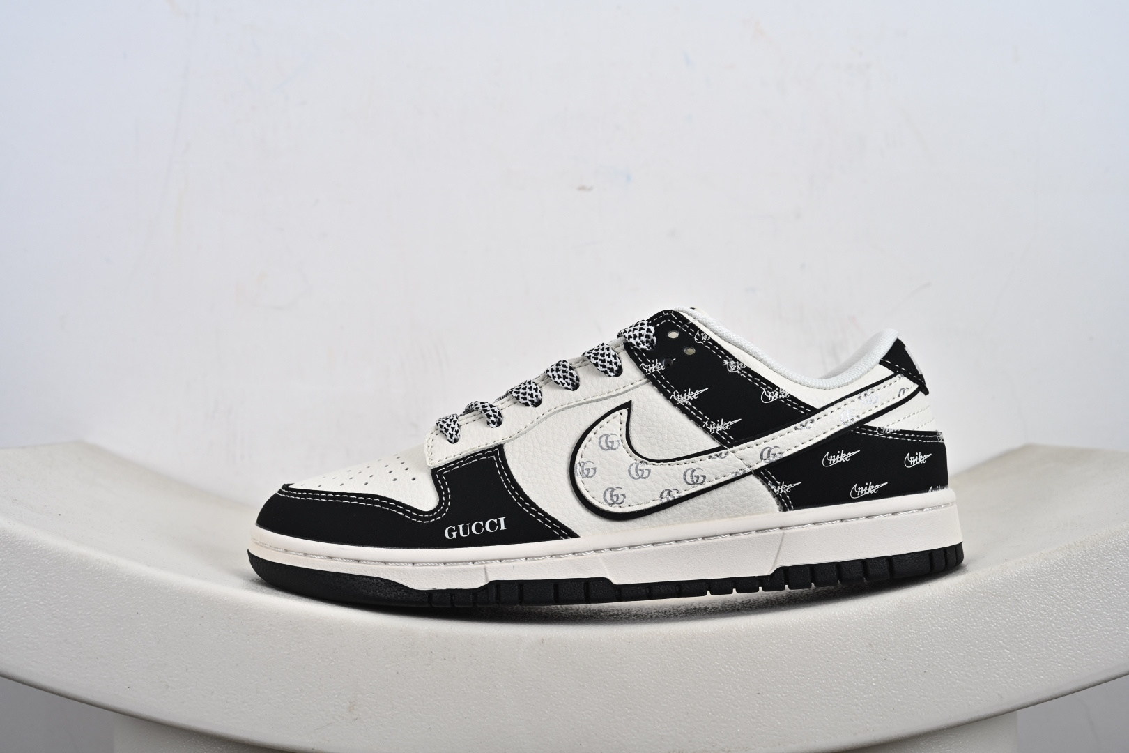 Nike SB Dunk Low“ 联名” 周年高端定制 低帮休闲板鞋 JP1628-021