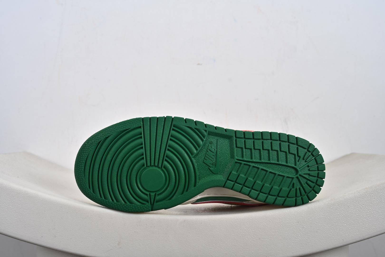 260 Nike SB Dunk Low周年高端定制 低帮休闲板鞋 DG1988-011