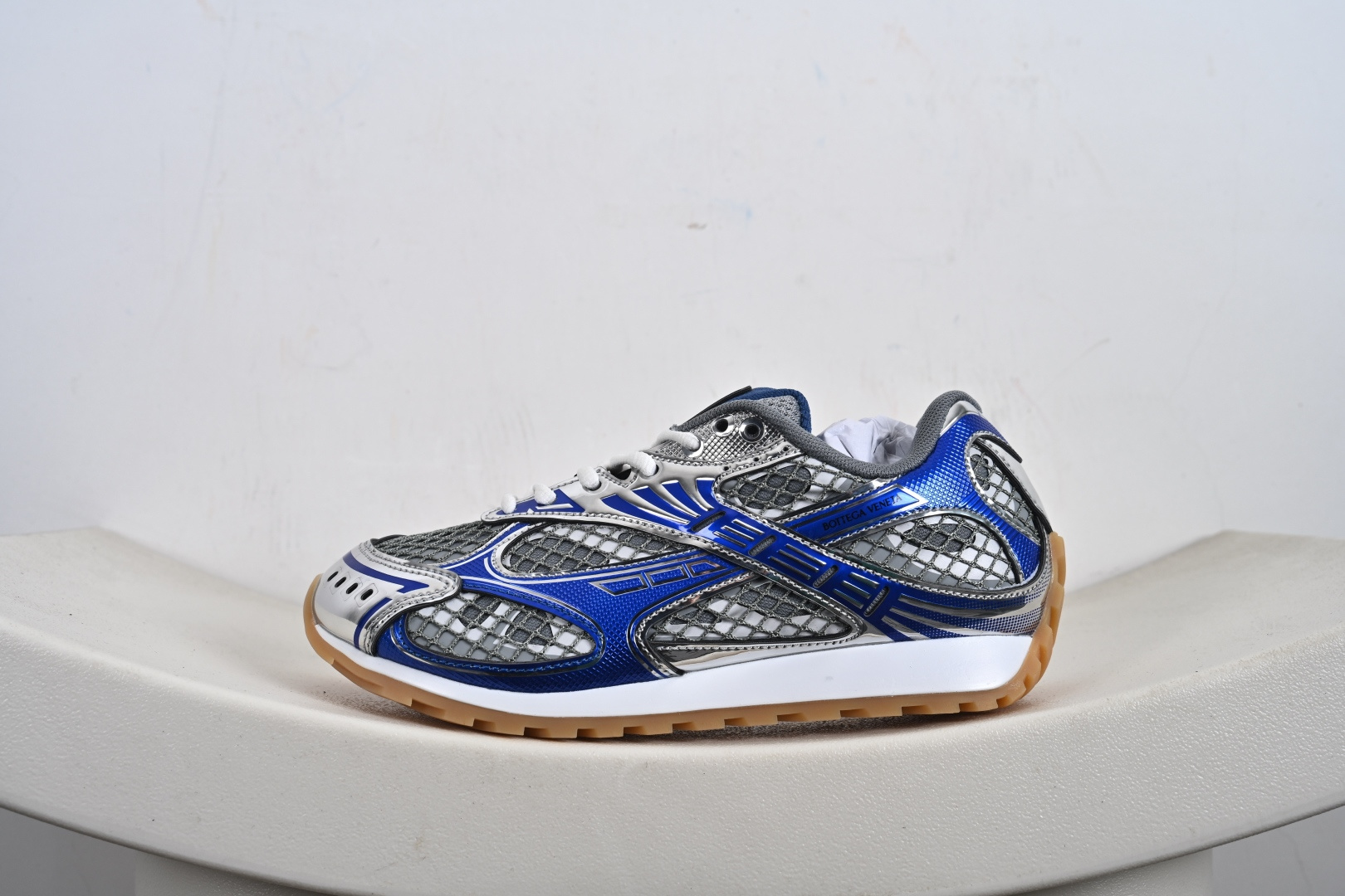 300 Bottega Veneta葆蝶家 Orbit